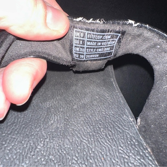 FitFlop Women’s 8 Galaxy Rumba Beaded Thong Sandals Flip flops Black Comfort - Picture 11 of 11